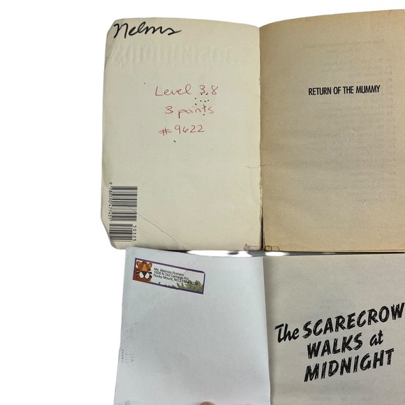 VTG R.L Stine Goosebumps Lot of 7 Books - Picture 7 of 7